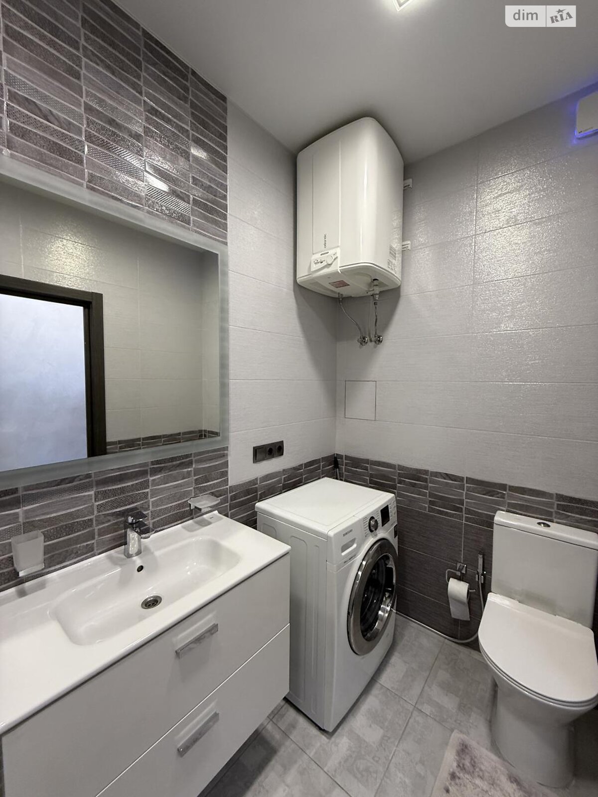 Продажа однокомнатной квартиры в Одессе, на ул. Валерия Самофалова 16А/1, район Приморский фото 1