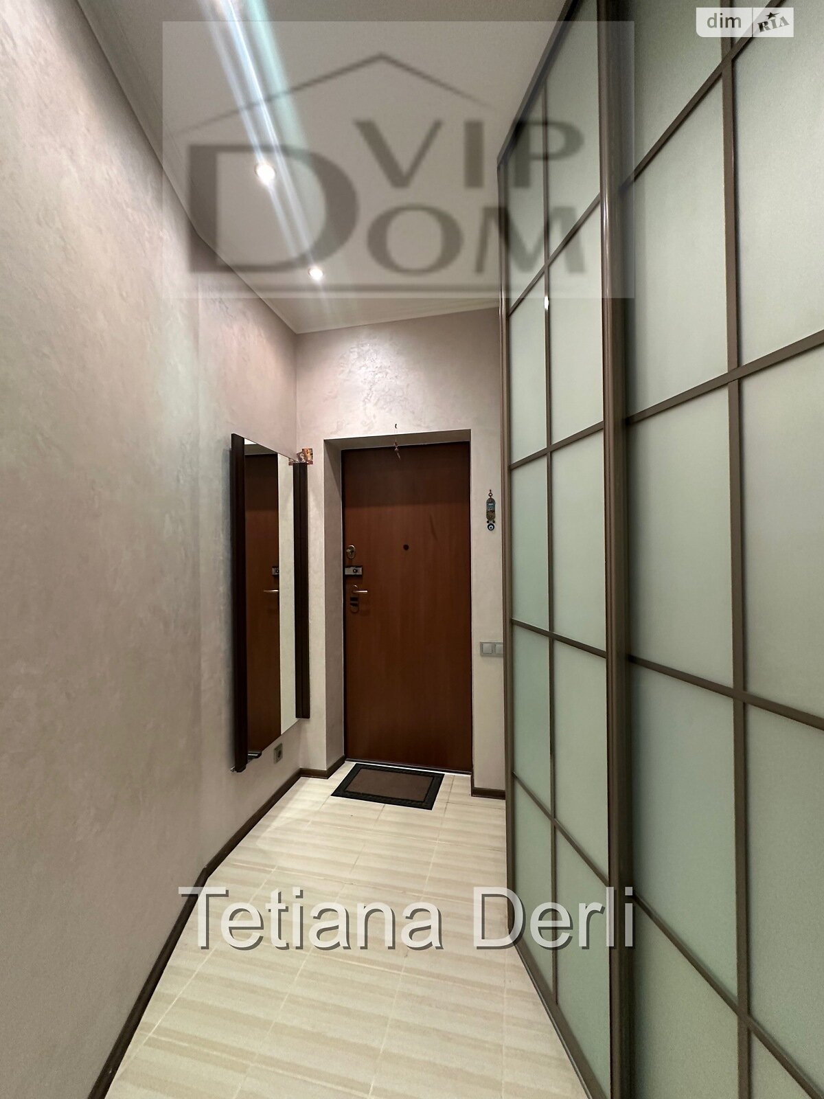 Продажа однокомнатной квартиры в Одессе, на ул. Литературная 1А, фото 1 Продажа однокомнатной квартиры в Одессе, на ул. Литературная 1А, фото 1