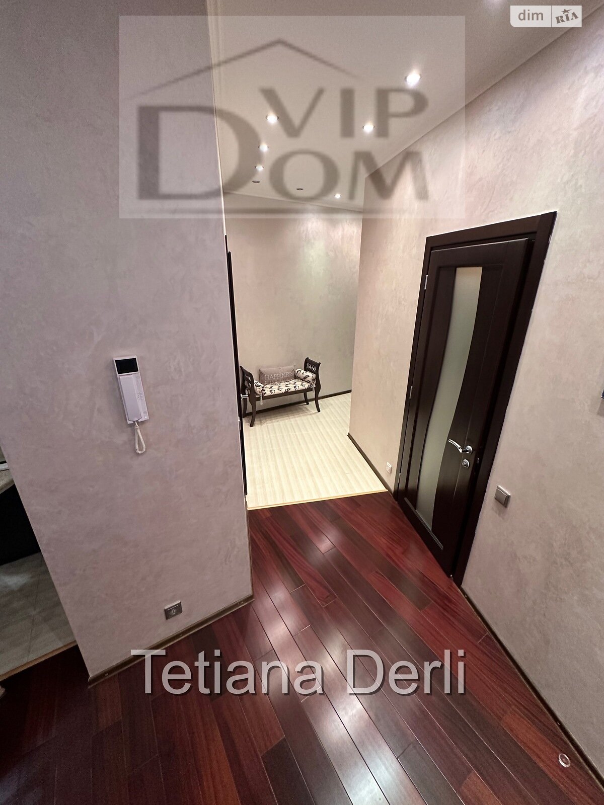 Продажа однокомнатной квартиры в Одессе, на ул. Литературная 1А, фото 1 Продажа однокомнатной квартиры в Одессе, на ул. Литературная 1А, фото 1