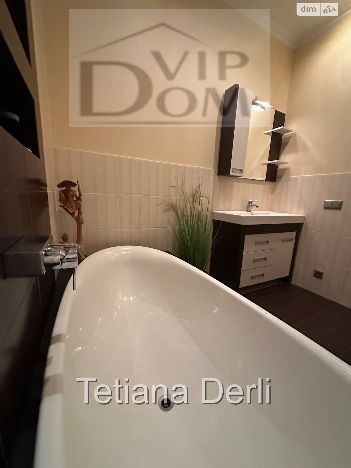 Продажа однокомнатной квартиры в Одессе, на ул. Литературная 1А, фото 1 Продажа однокомнатной квартиры в Одессе, на ул. Литературная 1А, фото 1