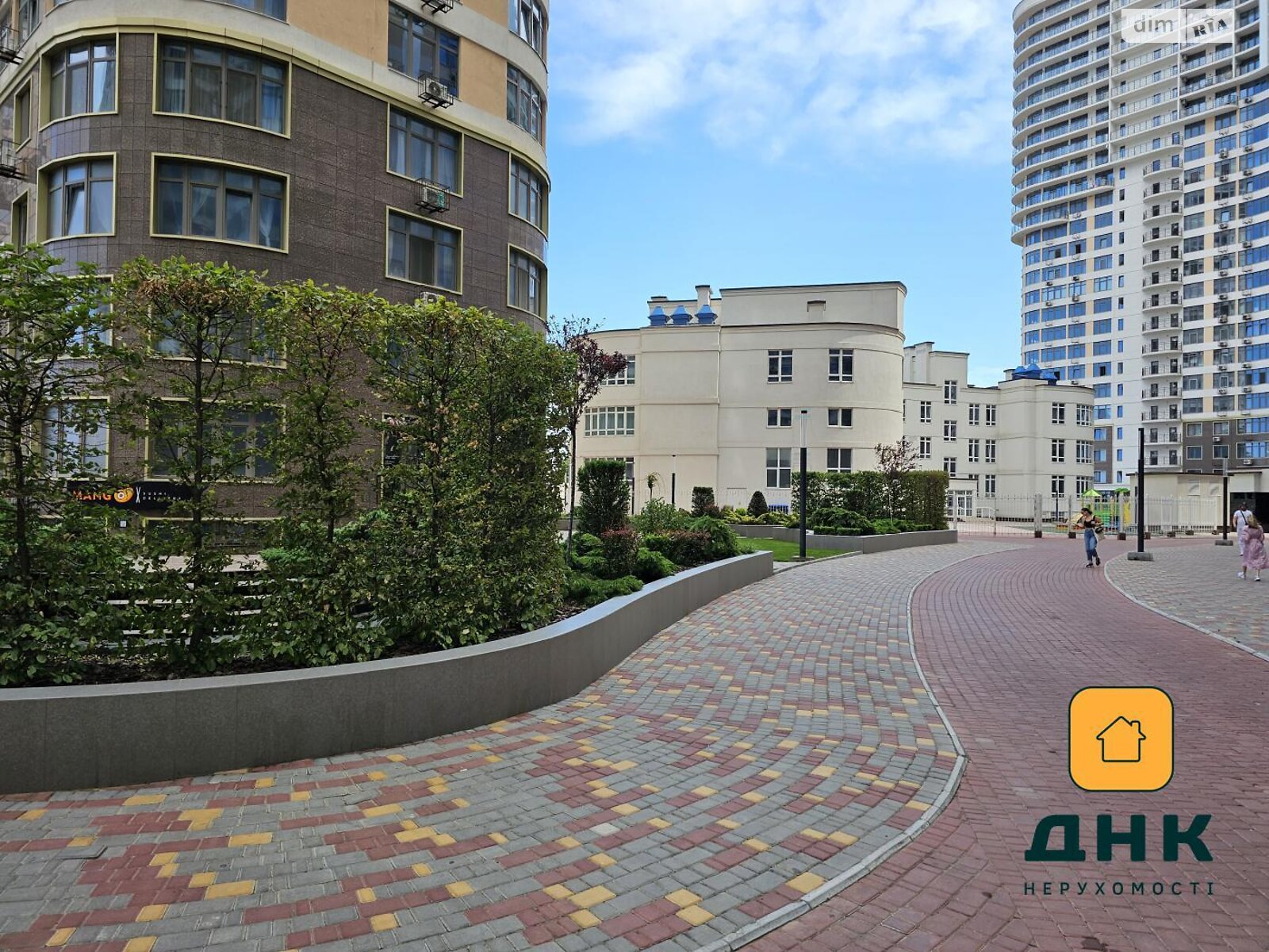 Продажа однокомнатной квартиры в Одессе, на ул. Валерия Самофалова 16А/1, район Приморский фото 1