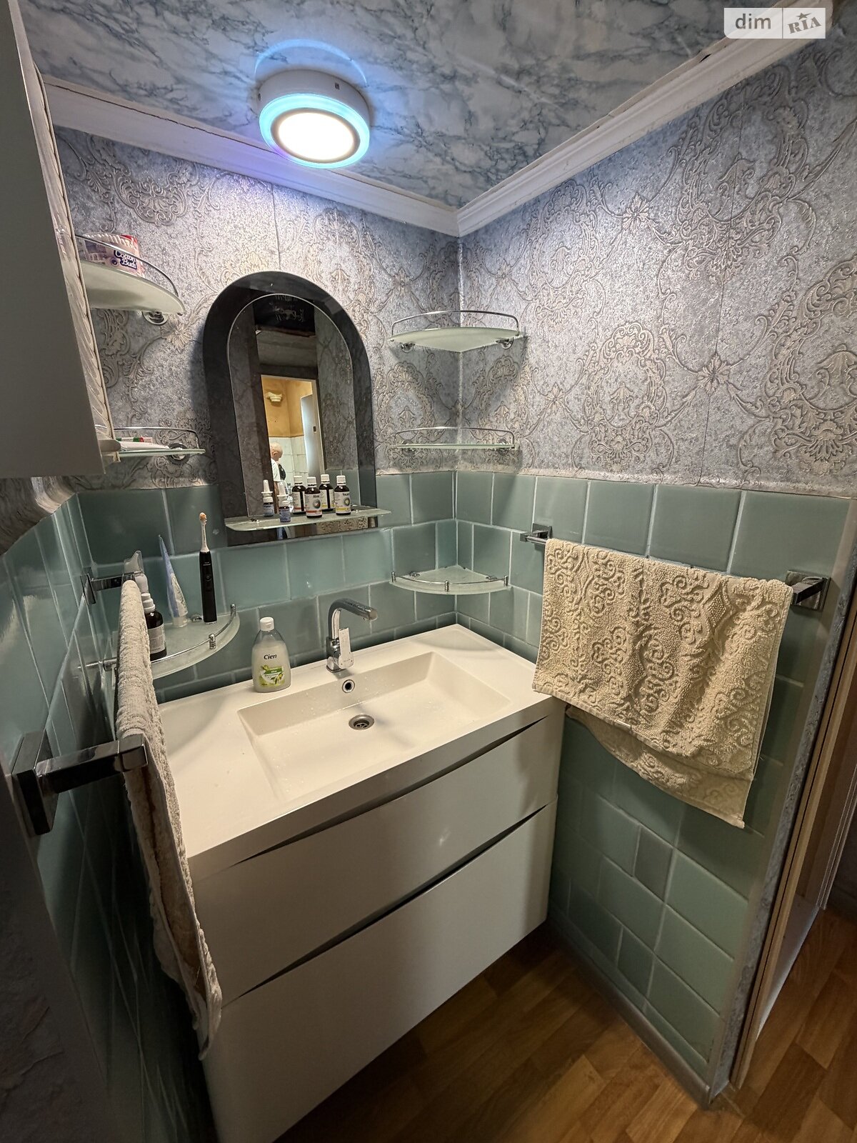 Продажа трехкомнатной квартиры в Одессе, на ул. Левитана, район Приморский фото 1