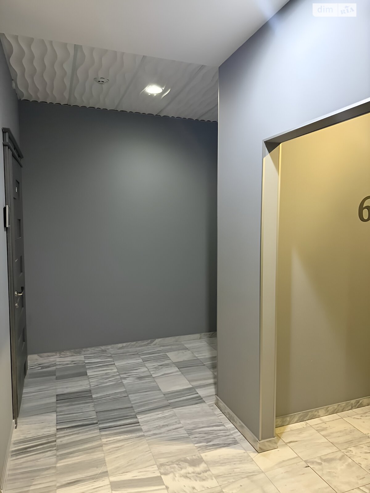 Продаж двокімнатної квартири в Одесі, на пров. Ванний 1, район Приморський фото 1 Продаж двокімнатної квартири в Одесі, на пров. Ванний 1, район Приморський фото 1
