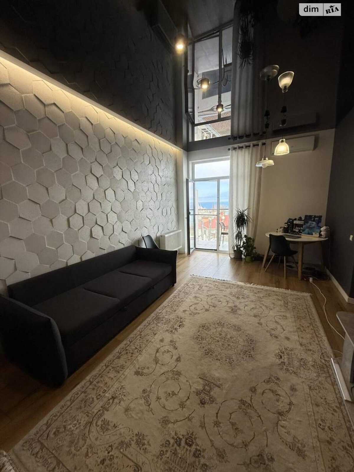 Продажа двухкомнатной квартиры в Одессе, на пер. Ванный 1, район Приморский фото 1 Продажа двухкомнатной квартиры в Одессе, на пер. Ванный 1, район Приморский фото 1