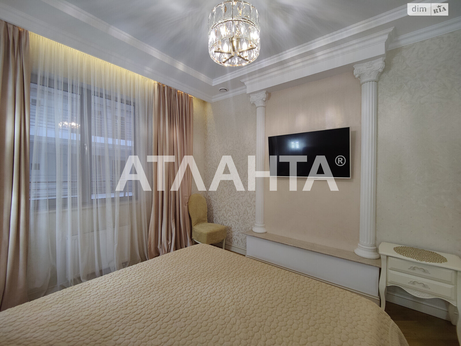 Продаж трикімнатної квартири в Одесі, на пров. Ванний 1А, район Приморський фото 1 Продаж трикімнатної квартири в Одесі, на пров. Ванний 1А, район Приморський фото 1