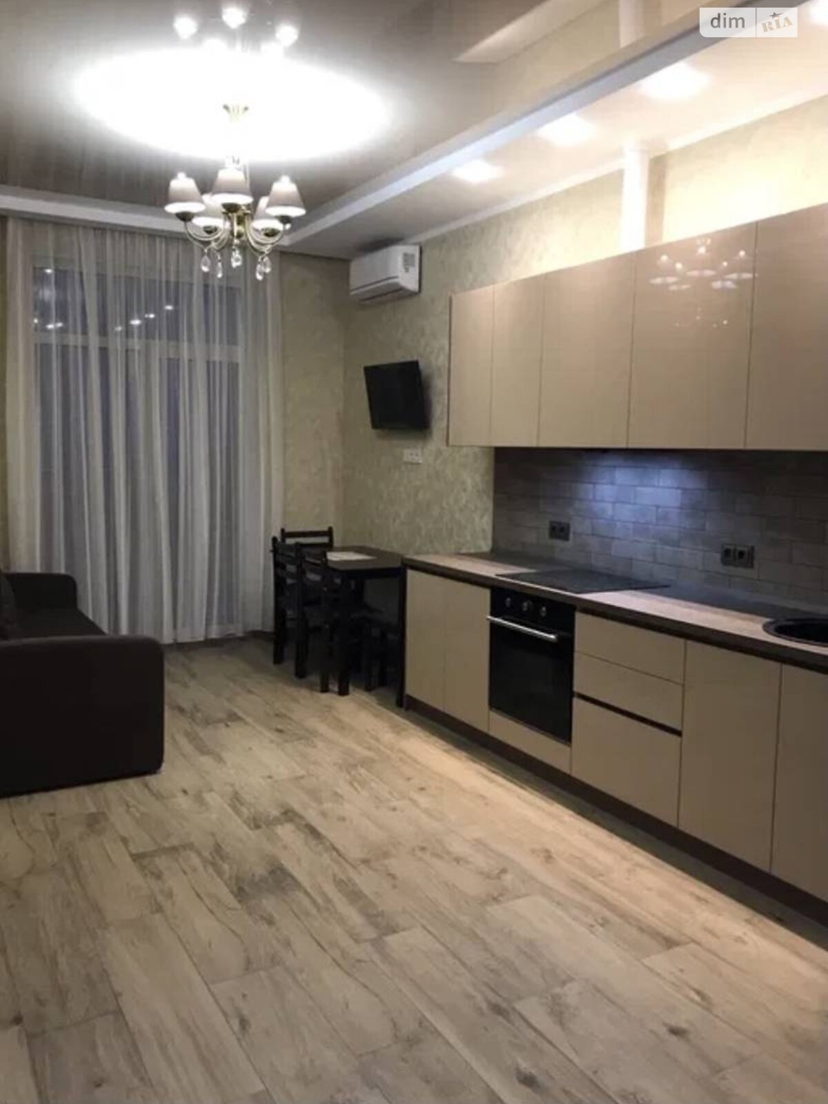 Продаж двокімнатної квартири в Одесі, на пров. Ванний 1Б, район Приморський фото 1 Продаж двокімнатної квартири в Одесі, на пров. Ванний 1Б, район Приморський фото 1