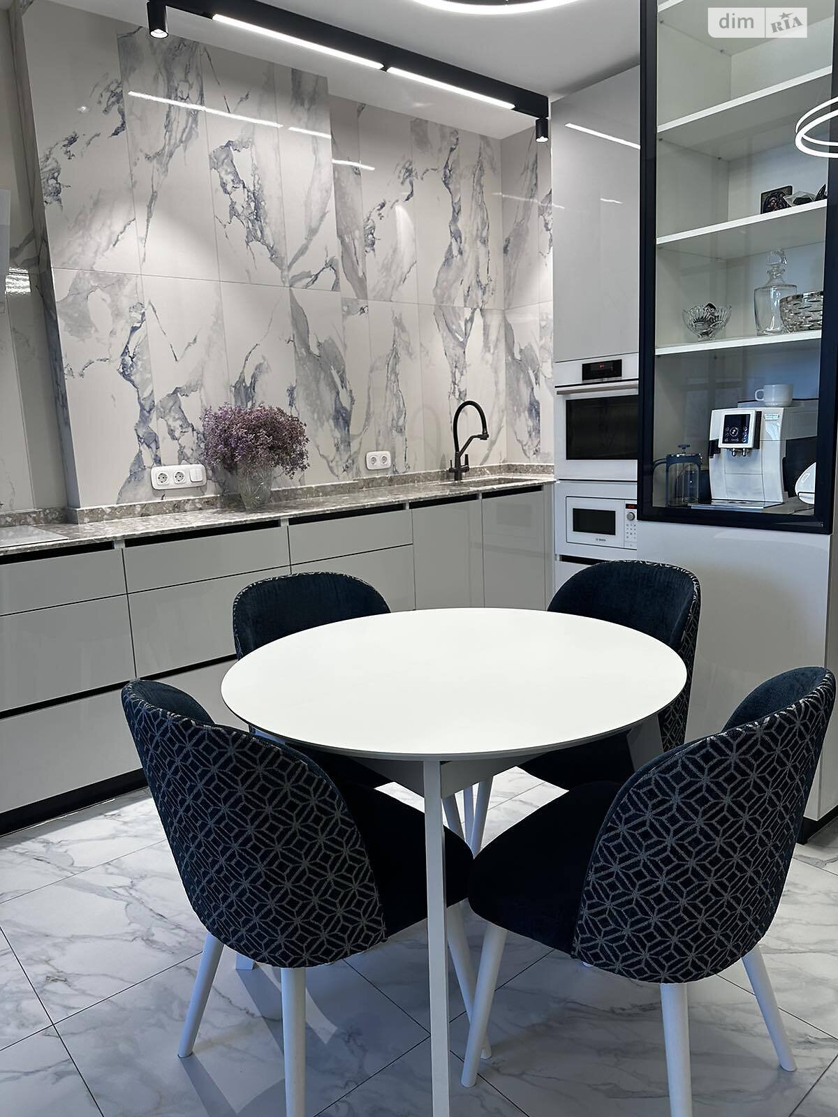 Продажа двухкомнатной квартиры в Одессе, на пер. Ванный 1Б, кв. 113, район парковка фото 1 Продажа двухкомнатной квартиры в Одессе, на пер. Ванный 1Б, кв. 113, район парковка фото 1