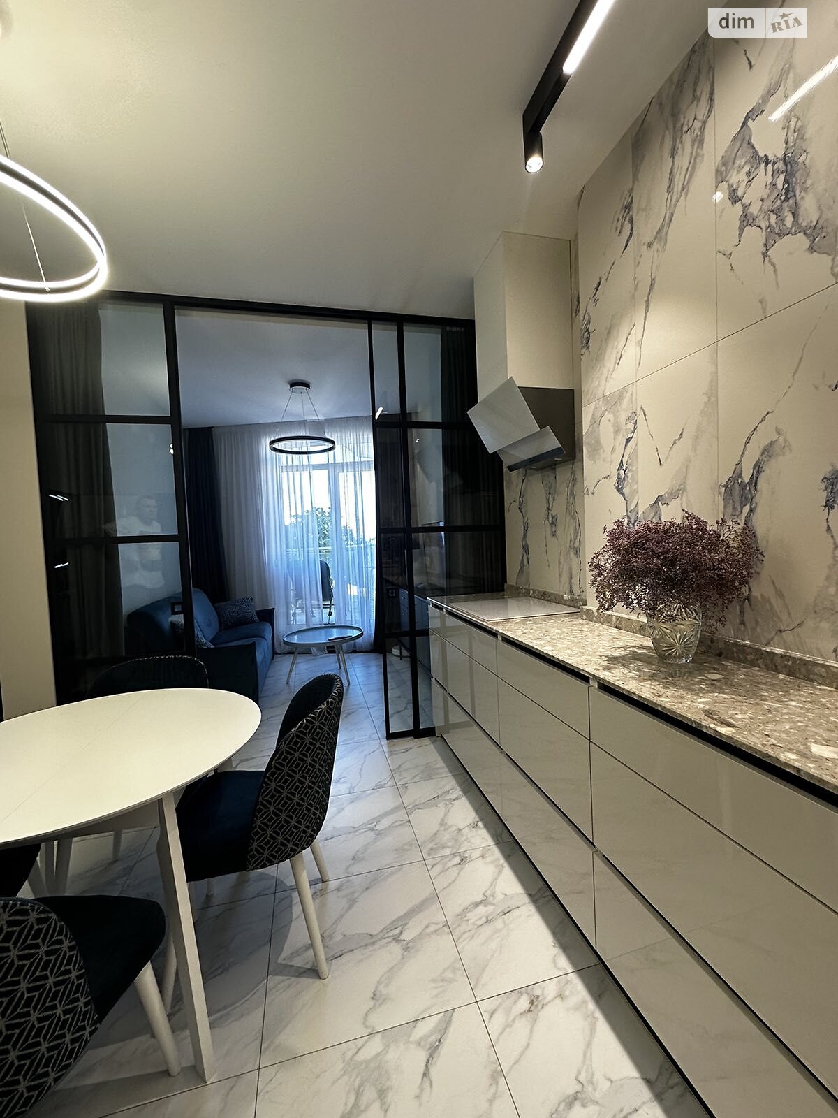 Продажа двухкомнатной квартиры в Одессе, на пер. Ванный 1Б, кв. 113, район парковка фото 1 Продажа двухкомнатной квартиры в Одессе, на пер. Ванный 1Б, кв. 113, район парковка фото 1