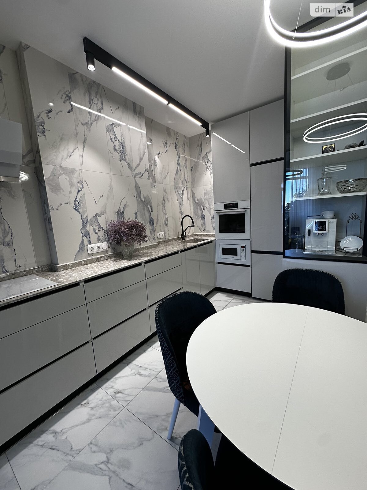 Продажа двухкомнатной квартиры в Одессе, на пер. Ванный 1Б, кв. 113, район парковка фото 1 Продажа двухкомнатной квартиры в Одессе, на пер. Ванный 1Б, кв. 113, район парковка фото 1