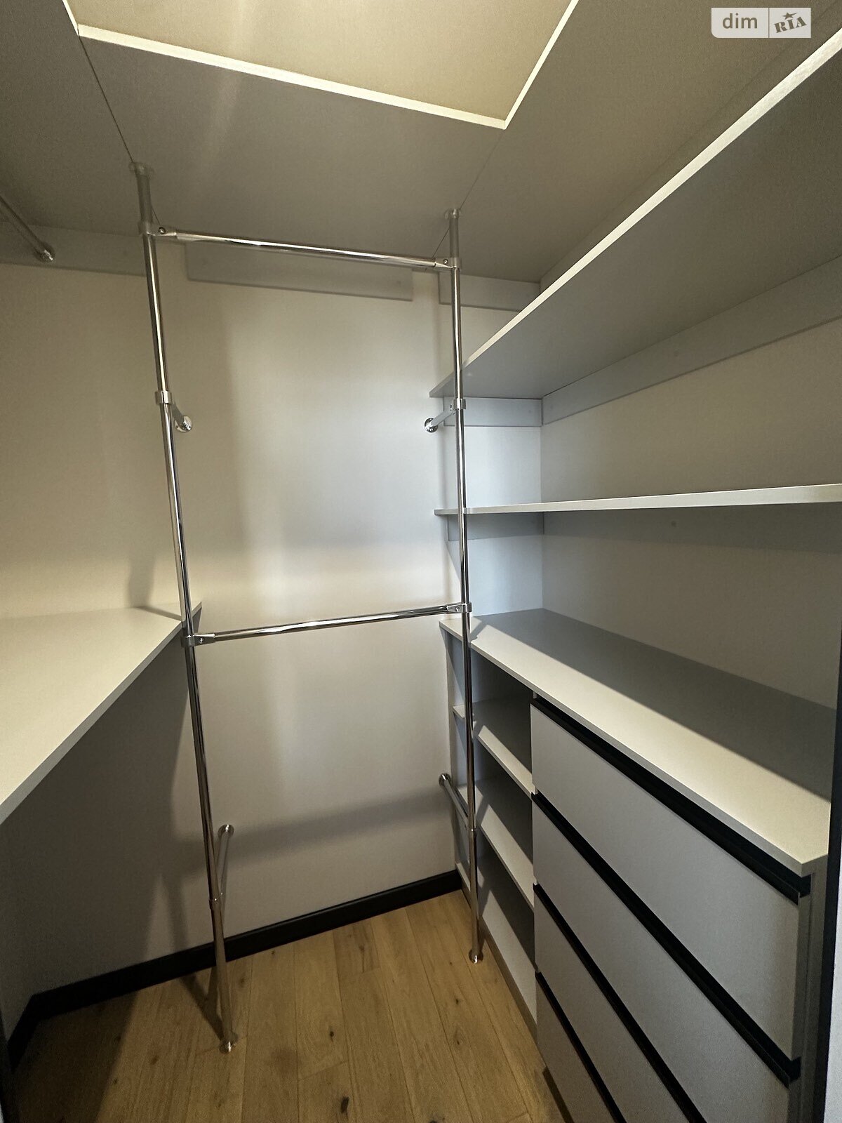 Продажа двухкомнатной квартиры в Одессе, на пер. Ванный 1Б, кв. 113, район парковка фото 1 Продажа двухкомнатной квартиры в Одессе, на пер. Ванный 1Б, кв. 113, район парковка фото 1