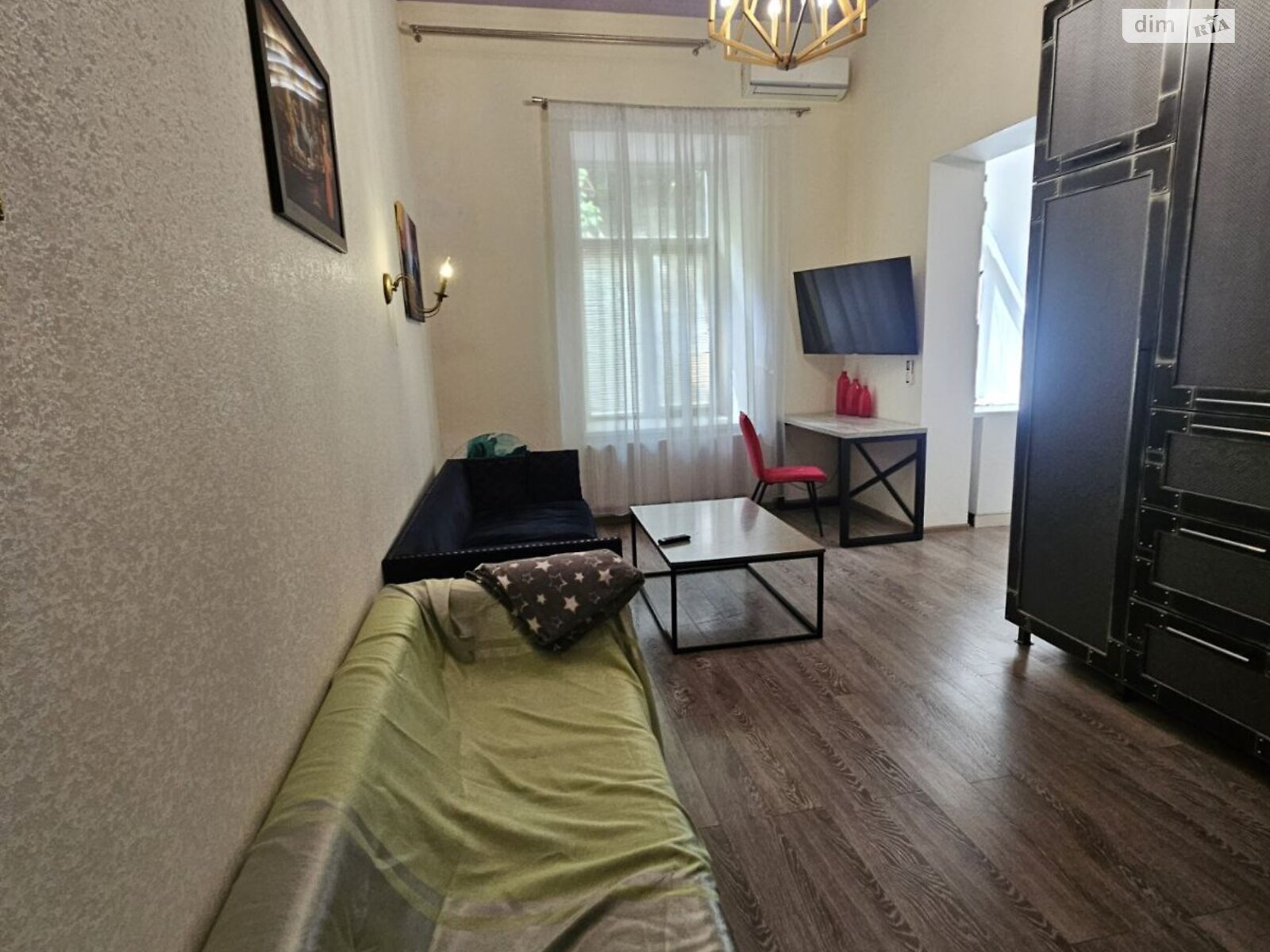 Продаж двокімнатної квартири в Одесі, на узвіз Військовий, район Приморський фото 1 Продаж двокімнатної квартири в Одесі, на узвіз Військовий, район Приморський фото 1