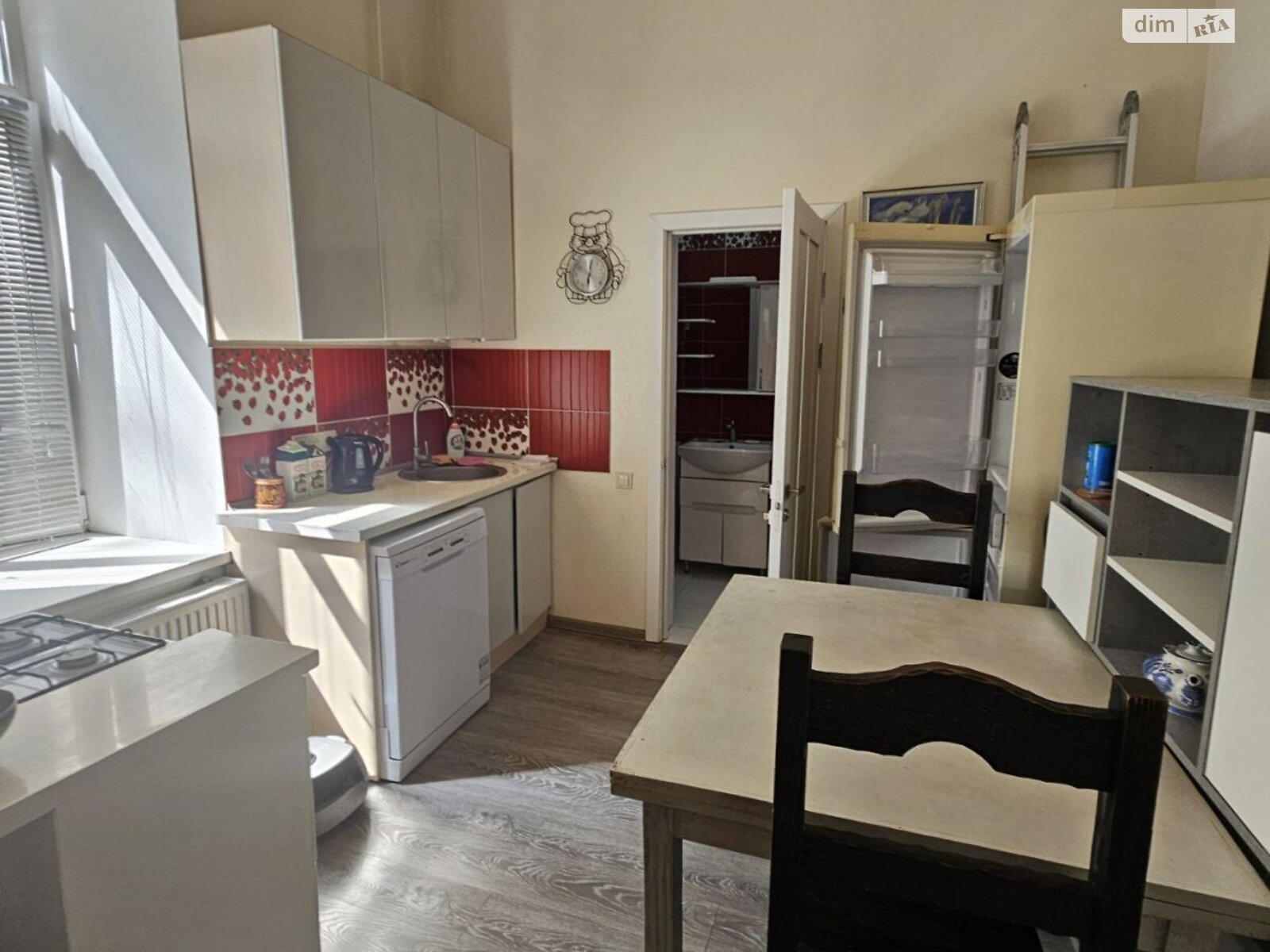 Продаж двокімнатної квартири в Одесі, на узвіз Військовий, район Приморський фото 1 Продаж двокімнатної квартири в Одесі, на узвіз Військовий, район Приморський фото 1