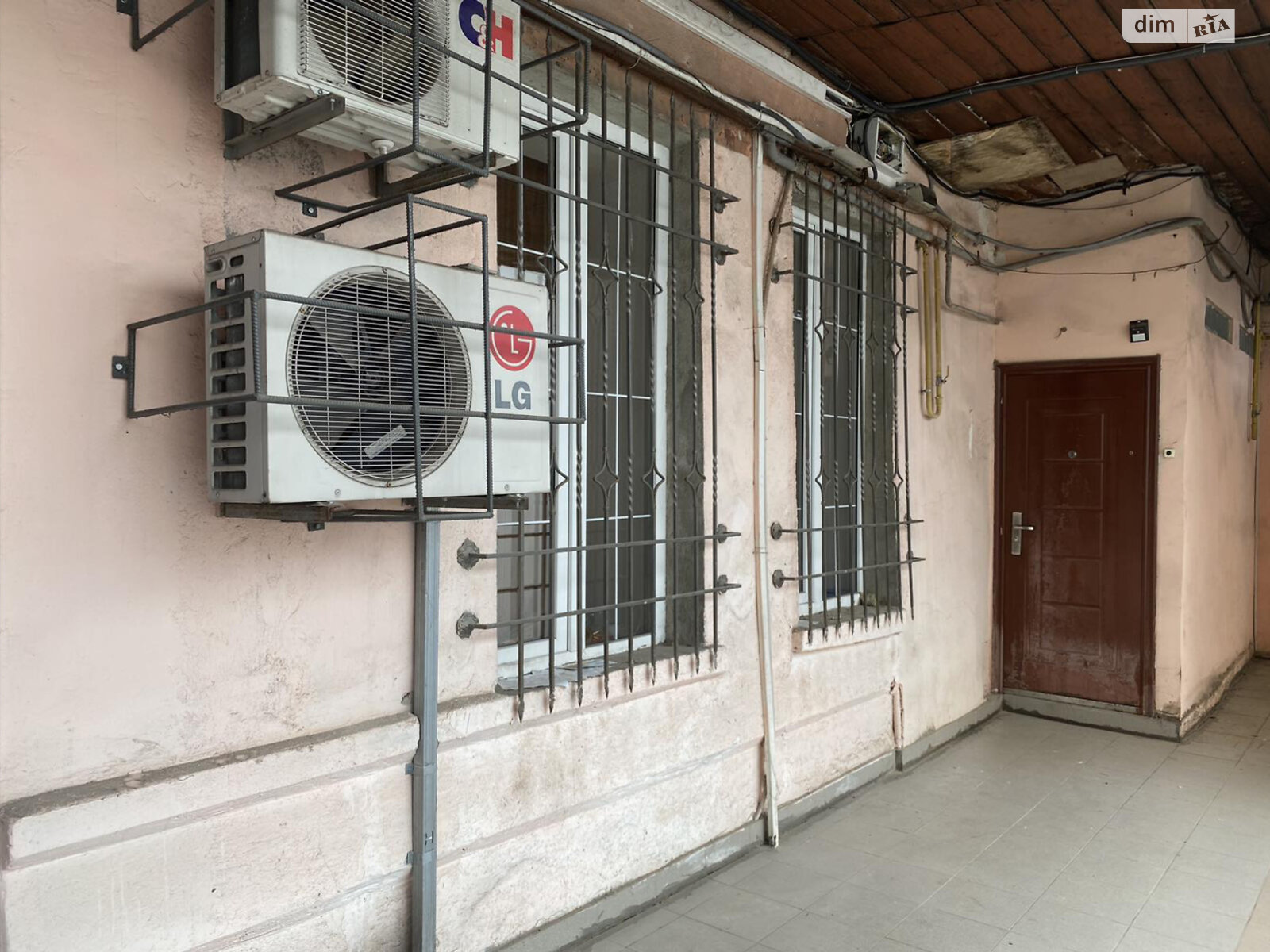 Продажа трехкомнатной квартиры в Одессе, на пер. Воронцовский 6, район Приморский фото 1 Продажа трехкомнатной квартиры в Одессе, на пер. Воронцовский 6, район Приморский фото 1