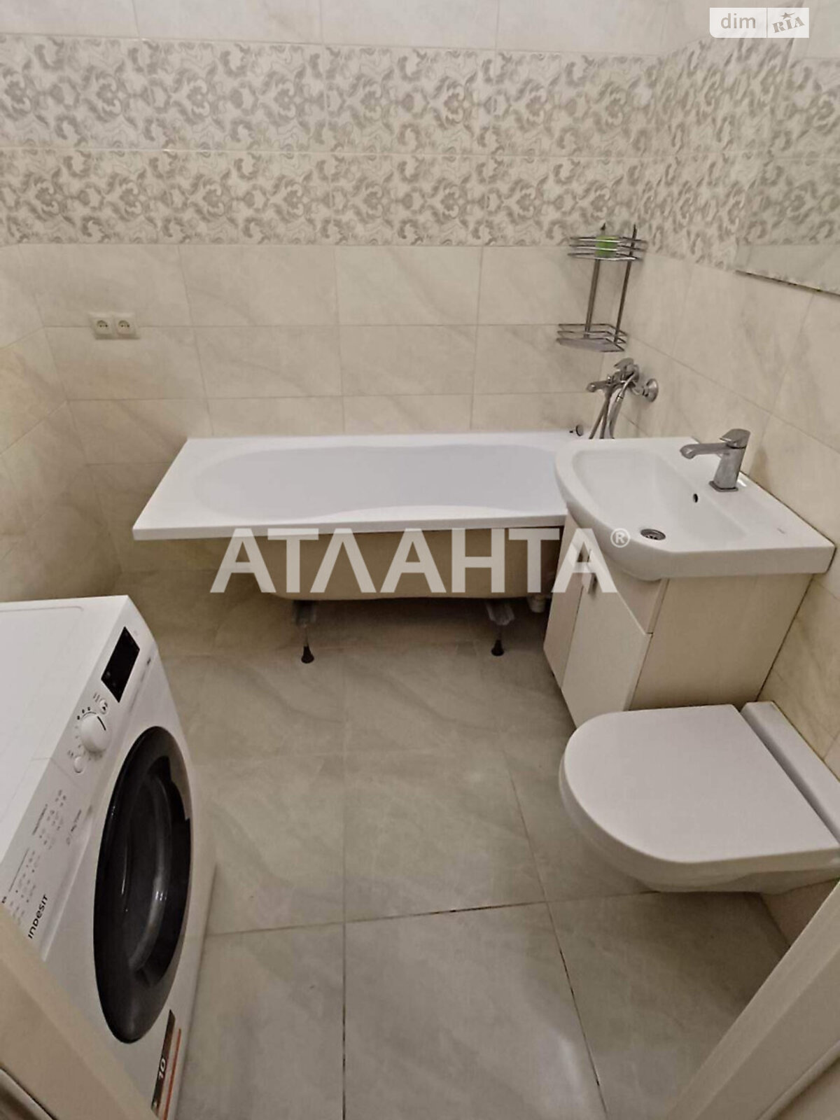 Продажа четырехкомнатной квартиры в Одессе, на ул. Троицкая, район Приморский фото 1 Продажа четырехкомнатной квартиры в Одессе, на ул. Троицкая, район Приморский фото 1
