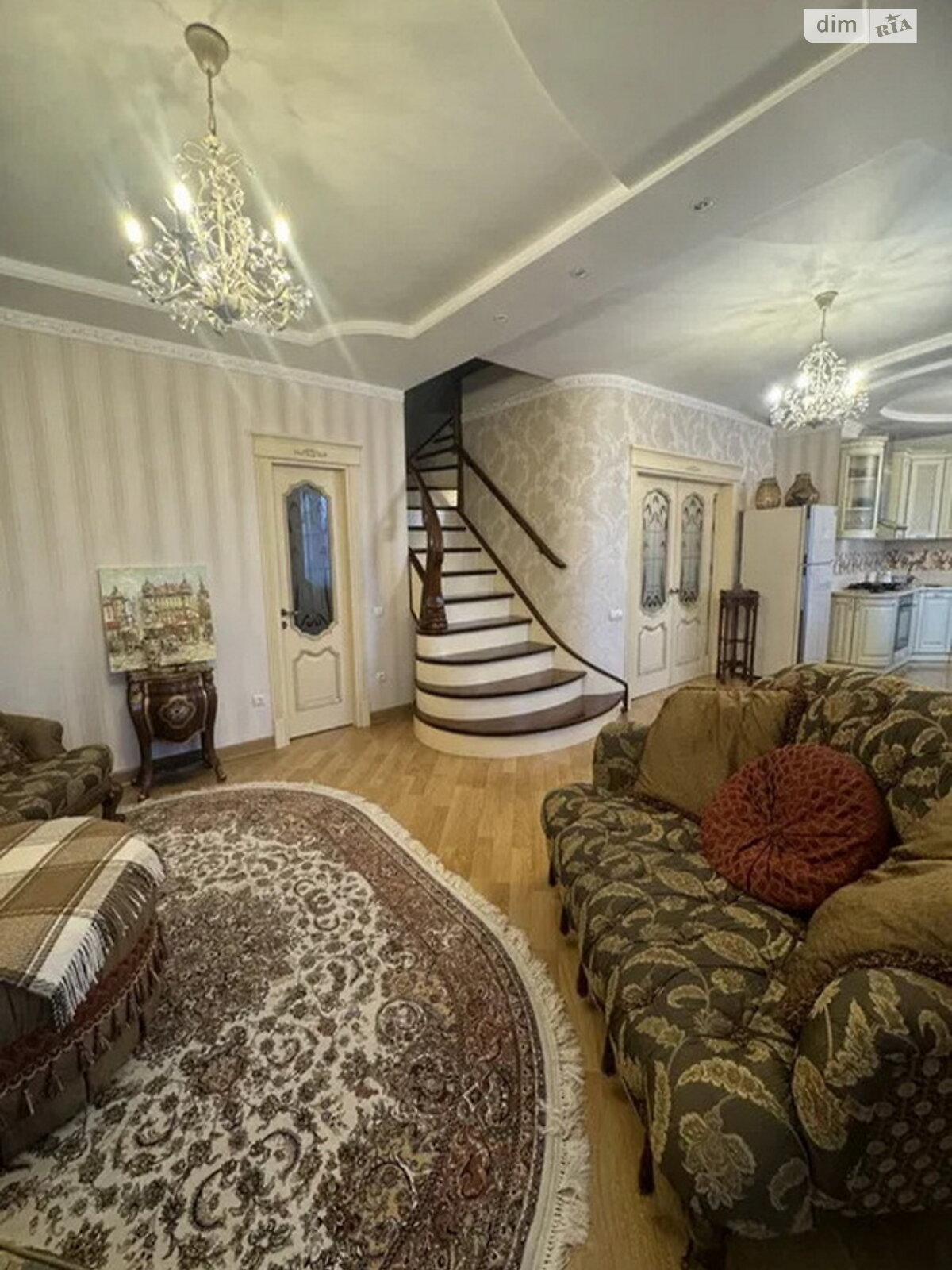 Продажа трехкомнатной квартиры в Одессе, на ул. Зоопарковая 2, район Приморский фото 1 Продажа трехкомнатной квартиры в Одессе, на ул. Зоопарковая 2, район Приморский фото 1