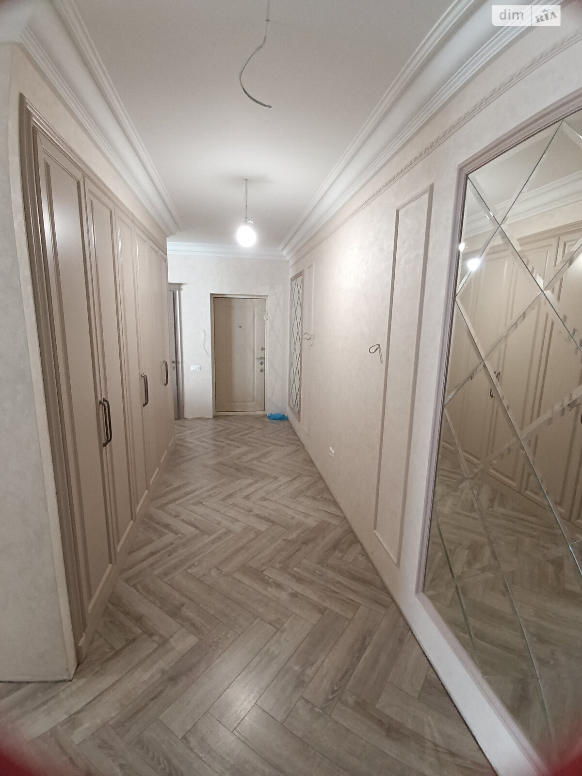Продаж трикімнатної квартири в Одесі, на вул. Зоопаркова 12, район Приморський фото 1 Продаж трикімнатної квартири в Одесі, на вул. Зоопаркова 12, район Приморський фото 1