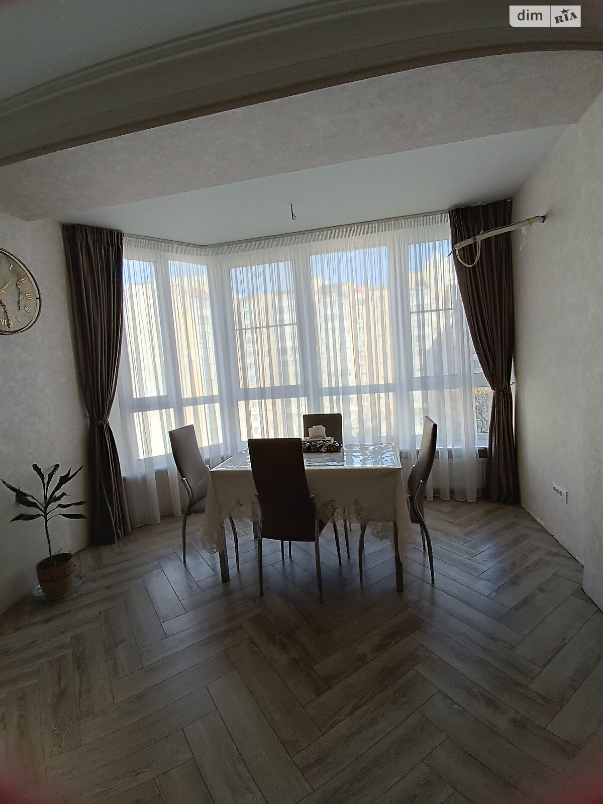Продаж трикімнатної квартири в Одесі, на вул. Зоопаркова 12, район Приморський фото 1 Продаж трикімнатної квартири в Одесі, на вул. Зоопаркова 12, район Приморський фото 1
