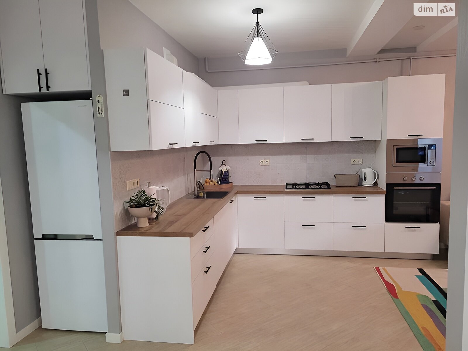 Продажа однокомнатной квартиры в Одессе, на ул. Зоопарковая 10, район Приморский фото 1 Продажа однокомнатной квартиры в Одессе, на ул. Зоопарковая 10, район Приморский фото 1