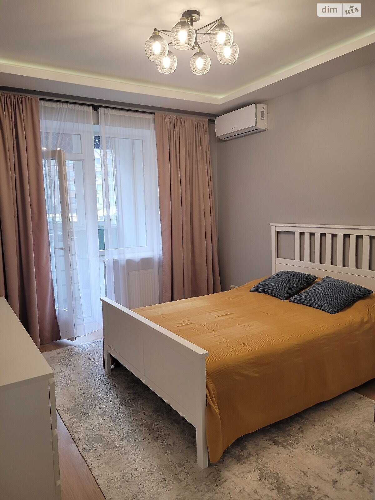 Продаж однокімнатної квартири в Одесі, на вул. Зоопаркова 10, район Приморський фото 1 Продаж однокімнатної квартири в Одесі, на вул. Зоопаркова 10, район Приморський фото 1