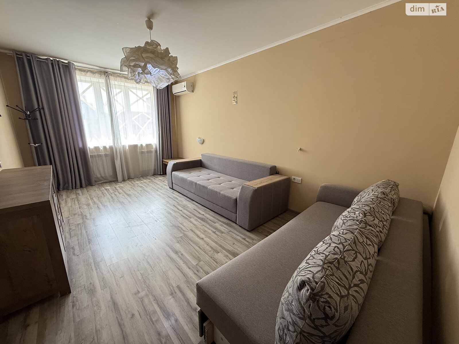 Продаж однокімнатної квартири в Одесі, на вул. Зоопаркова, район Приморський фото 1 Продаж однокімнатної квартири в Одесі, на вул. Зоопаркова, район Приморський фото 1
