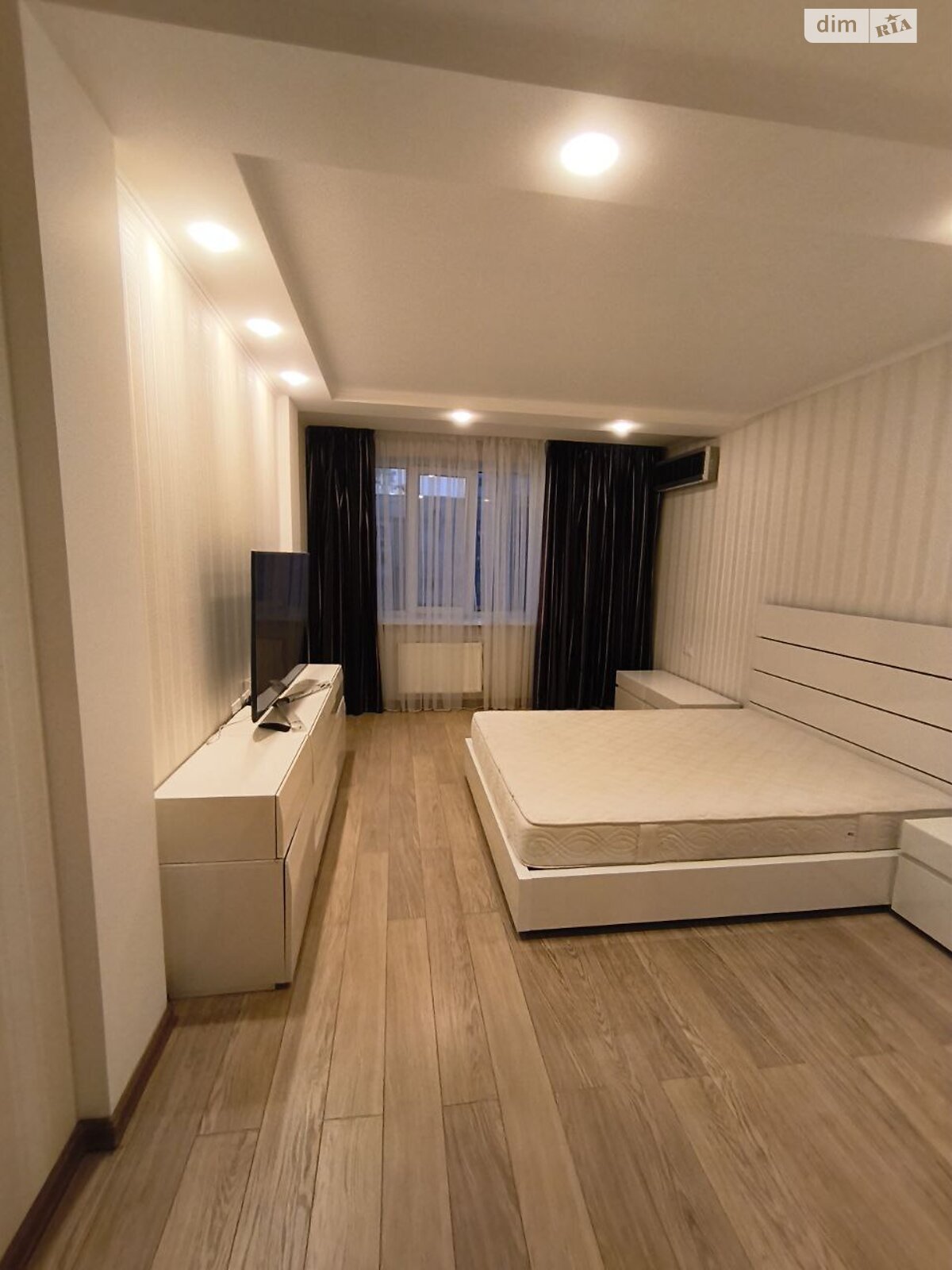 Продажа однокомнатной квартиры в Одессе, на ул. Зоопарковая, район Приморский фото 1