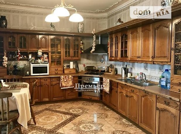 Продажа шестикомнатной квартиры в Одессе, на Шевченко просп. район Приморский фото 1 Продажа шестикомнатной квартиры в Одессе, на Шевченко просп. район Приморский фото 1