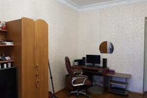 Продаж двокімнатної квартири в Одесі, на просп. Гагаріна, район Приморський фото 2