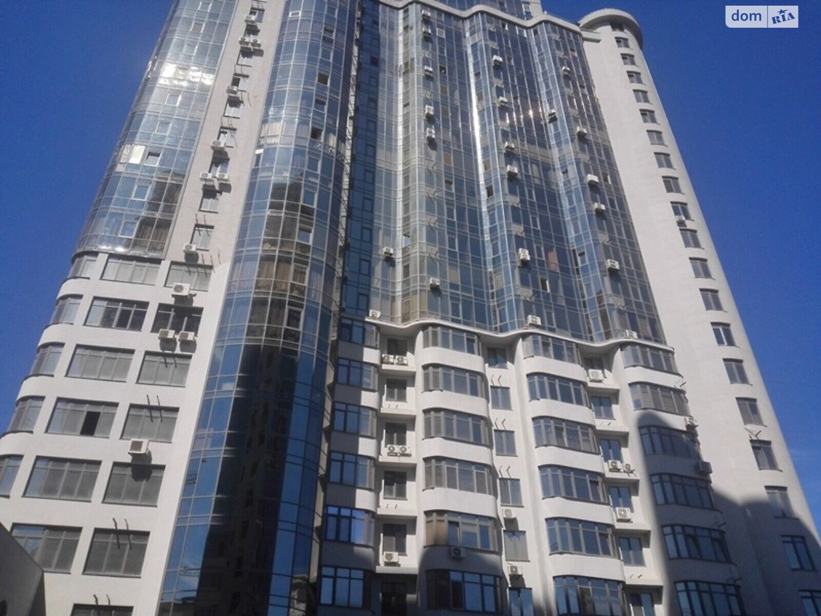 Продажа двухкомнатной квартиры в Одессе, на плато Гагаринское 5/1, кв. 434, район Приморский фото 1