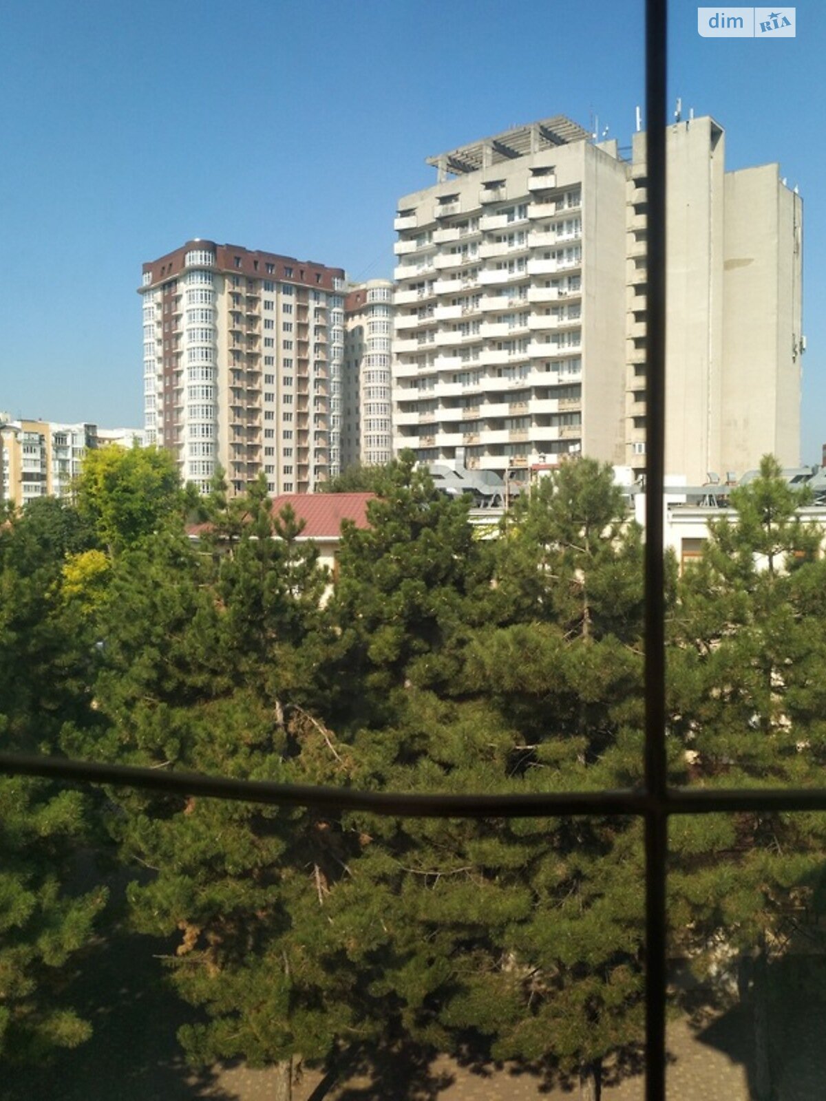 Продаж трикімнатної квартири в Одесі, на дор. Фонтанська, район Приморський фото 1 Продаж трикімнатної квартири в Одесі, на дор. Фонтанська, район Приморський фото 1