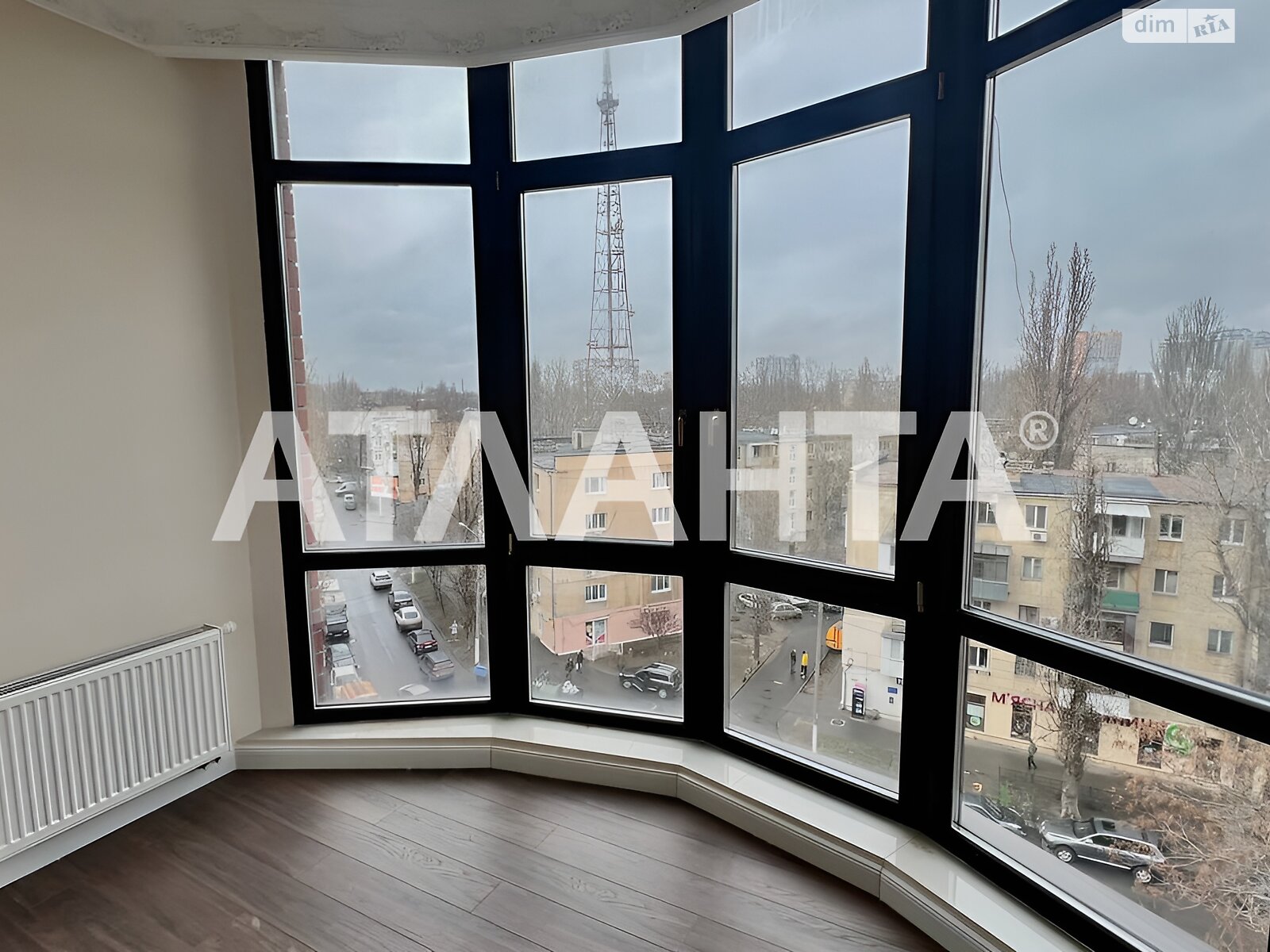 Продаж трикімнатної квартири в Одесі, на вул. Армійська 8Б, район Приморський фото 1 Продаж трикімнатної квартири в Одесі, на вул. Армійська 8Б, район Приморський фото 1