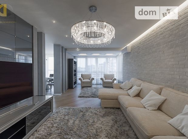 Продажа двухкомнатной квартиры в Одессе, на 6я Фонтана район Приморский фото 1 Продажа двухкомнатной квартиры в Одессе, на 6я Фонтана район Приморский фото 1