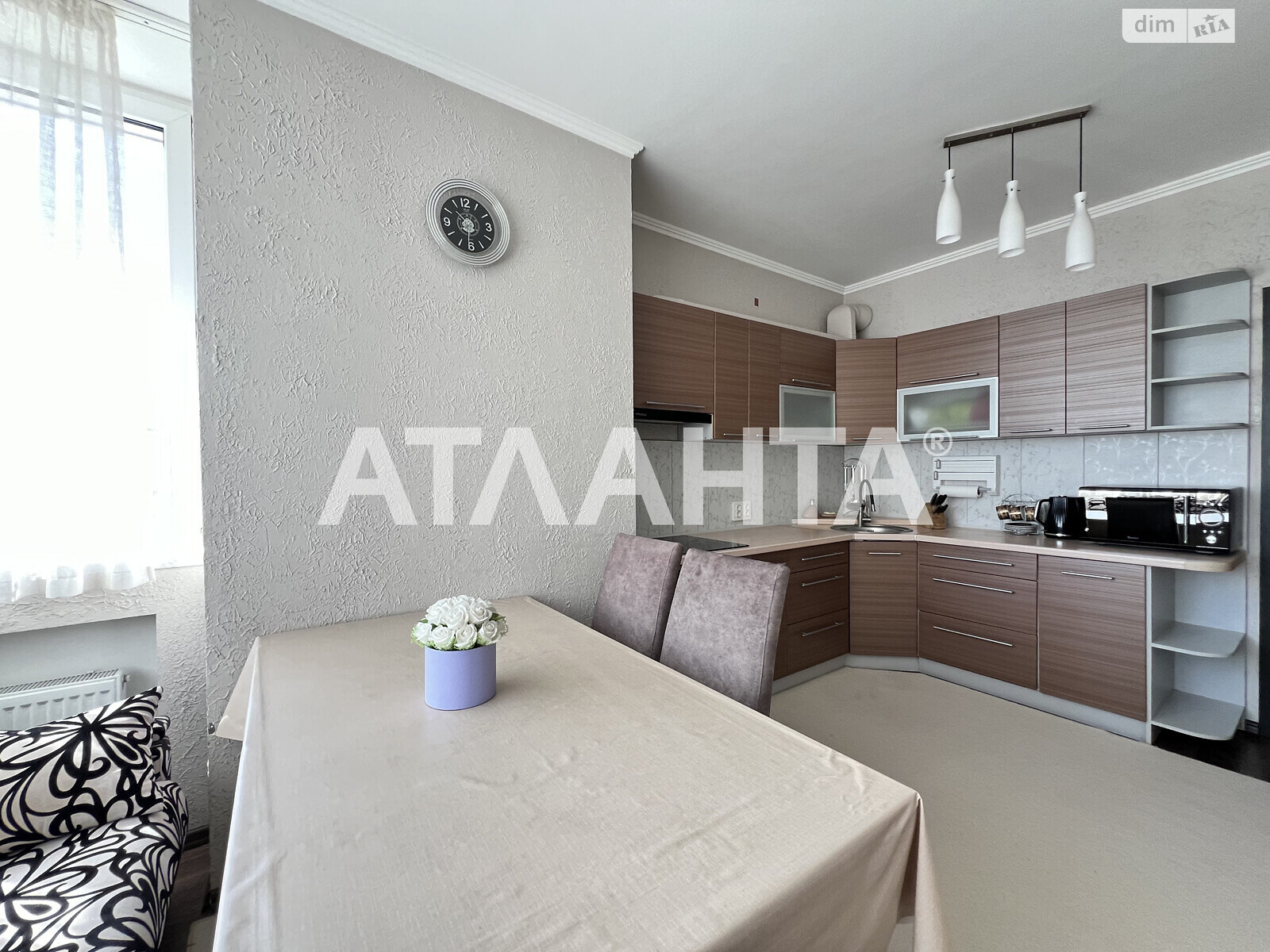 Продаж двокімнатної квартири в Одесі, на мас. Радужний 1, фото 1 Продаж двокімнатної квартири в Одесі, на мас. Радужний 1, фото 1