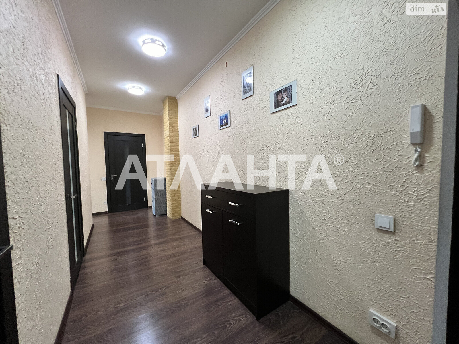 Продаж двокімнатної квартири в Одесі, на мас. Радужний 1, фото 1 Продаж двокімнатної квартири в Одесі, на мас. Радужний 1, фото 1