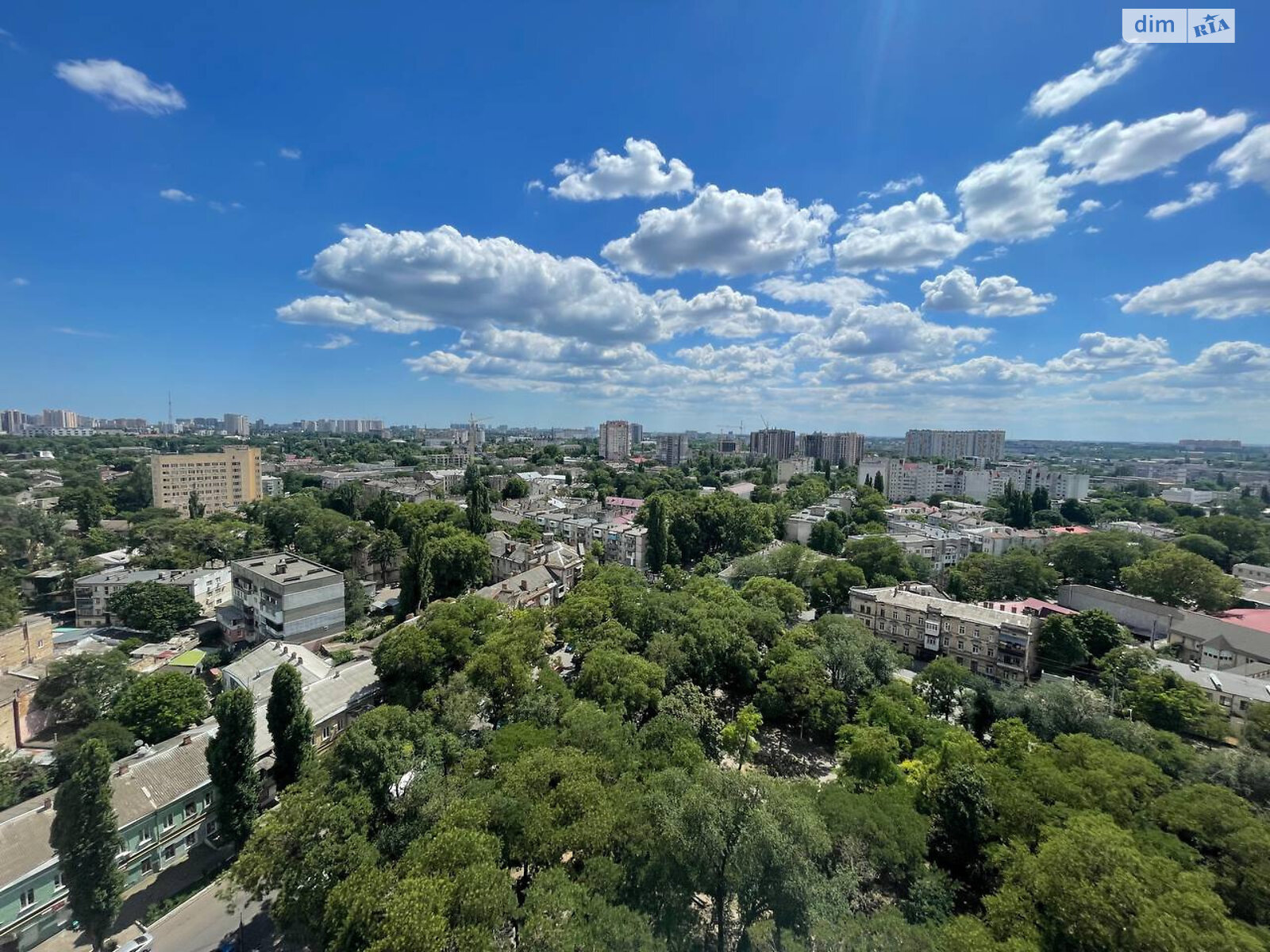 Продаж однокімнатної квартири в Одесі, на вул. Разумовська 10/12, фото 1 Продаж однокімнатної квартири в Одесі, на вул. Разумовська 10/12, фото 1