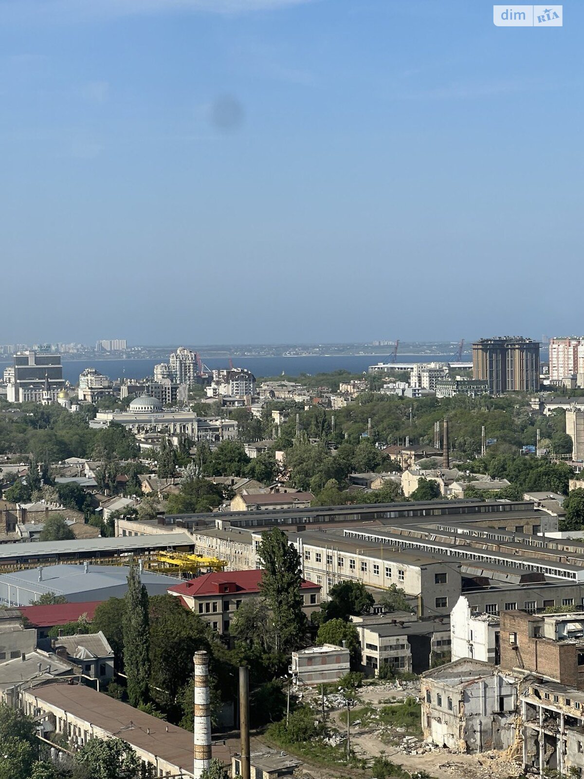 Продажа трехкомнатной квартиры в Одессе, на ул. Бассейная 6А, район Сахалинчик фото 1