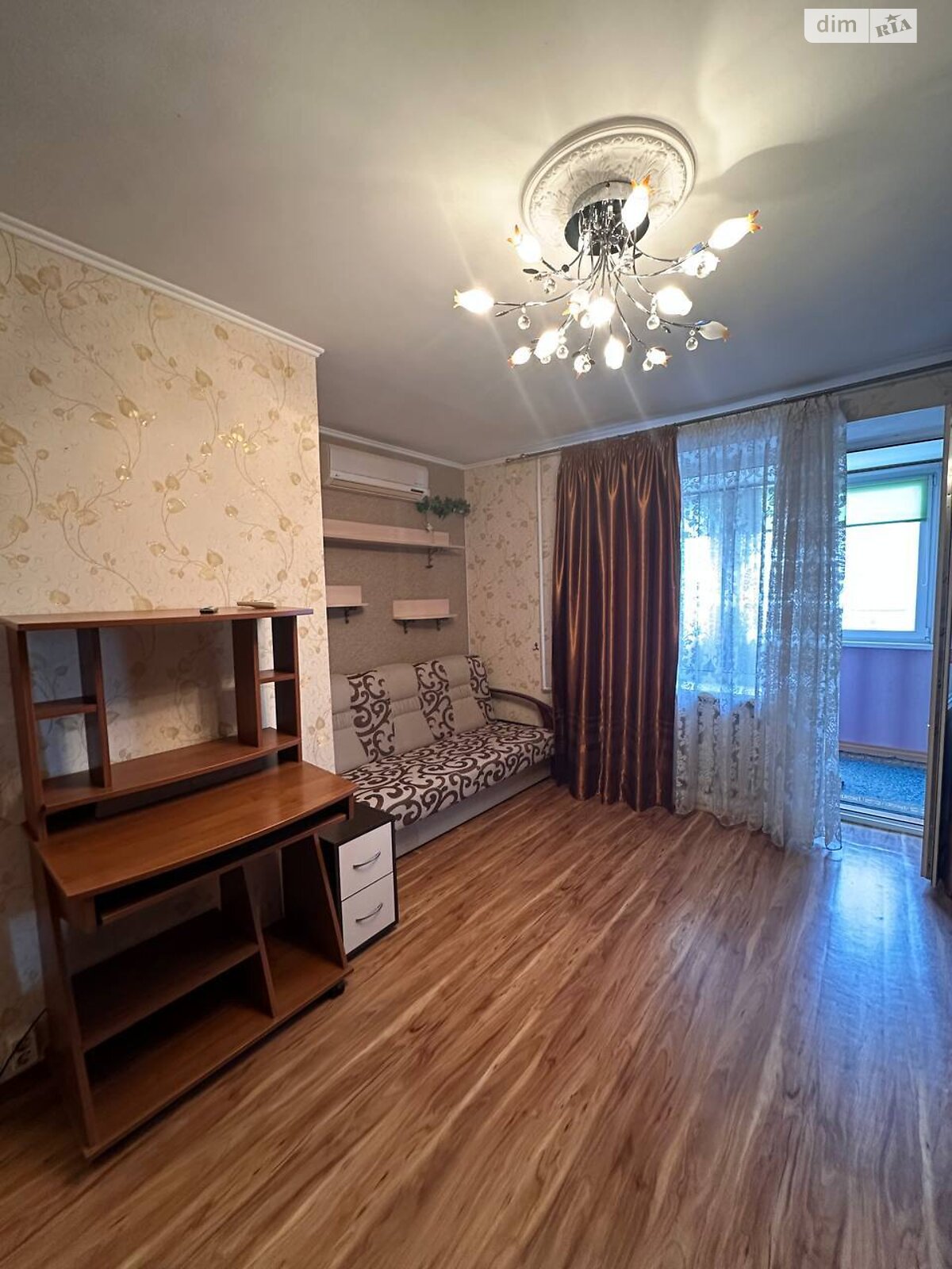 Продаж однокімнатної квартири в Одесі, на 2-й пров. Басейний, район Сахалінчик фото 1 Продаж однокімнатної квартири в Одесі, на 2-й пров. Басейний, район Сахалінчик фото 1