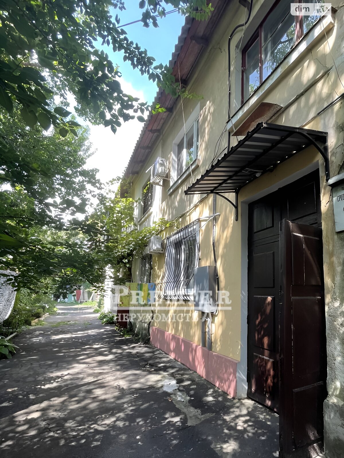 Продаж однокімнатної квартири в Одесі, на вул. Середньофонтанська, район Сахалінчик фото 1 Продаж однокімнатної квартири в Одесі, на вул. Середньофонтанська, район Сахалінчик фото 1