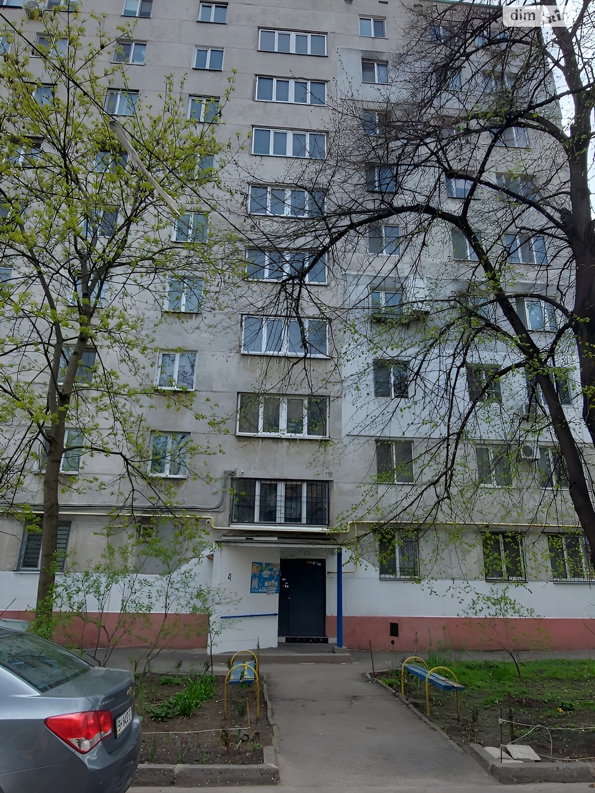 Продаж трикімнатної квартири в Одесі, на вул. Транспортна 9, район Сахалінчик фото 1 Продаж трикімнатної квартири в Одесі, на вул. Транспортна 9, район Сахалінчик фото 1