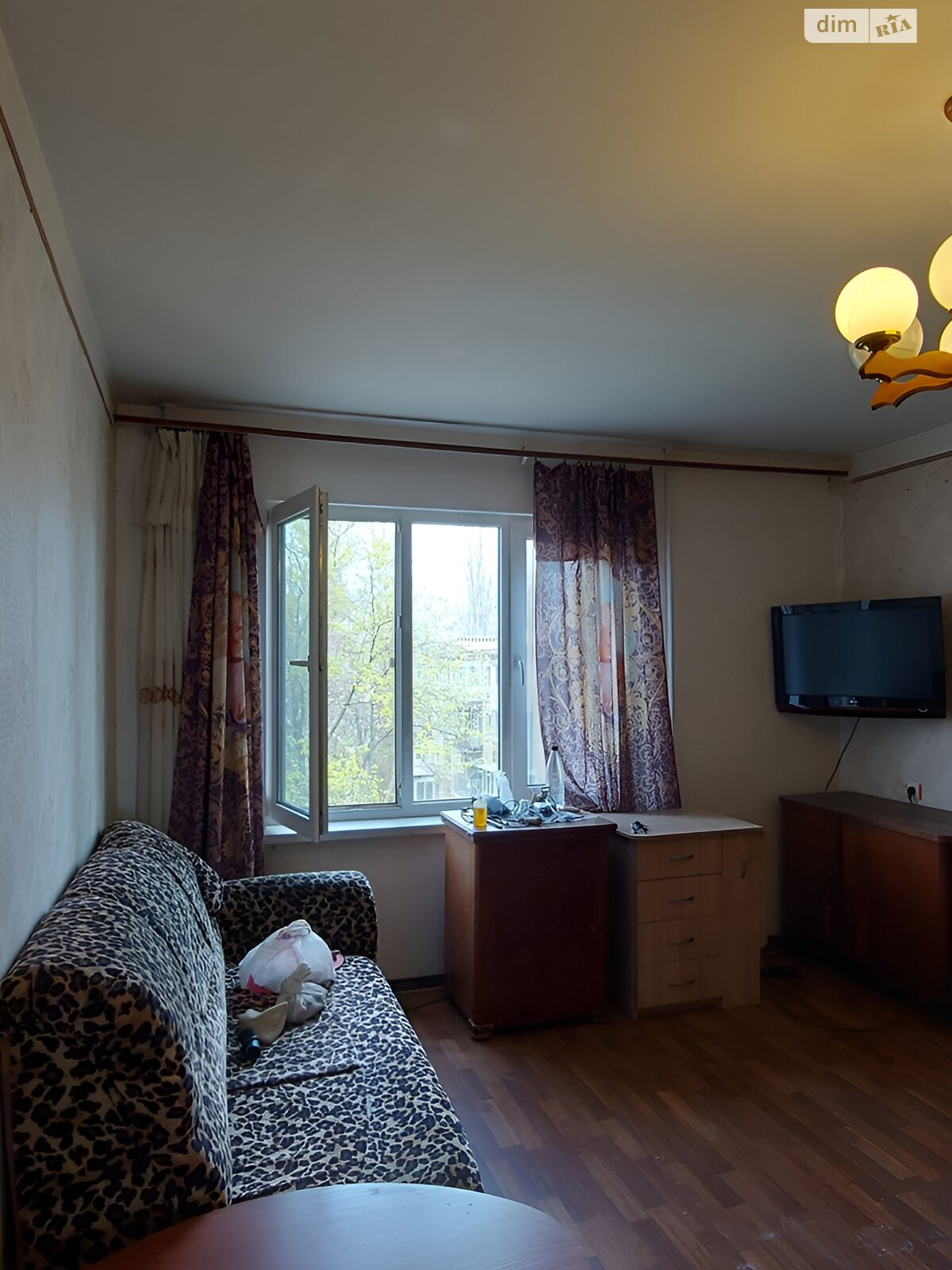 Продаж трикімнатної квартири в Одесі, на вул. Транспортна 9, район Сахалінчик фото 1 Продаж трикімнатної квартири в Одесі, на вул. Транспортна 9, район Сахалінчик фото 1