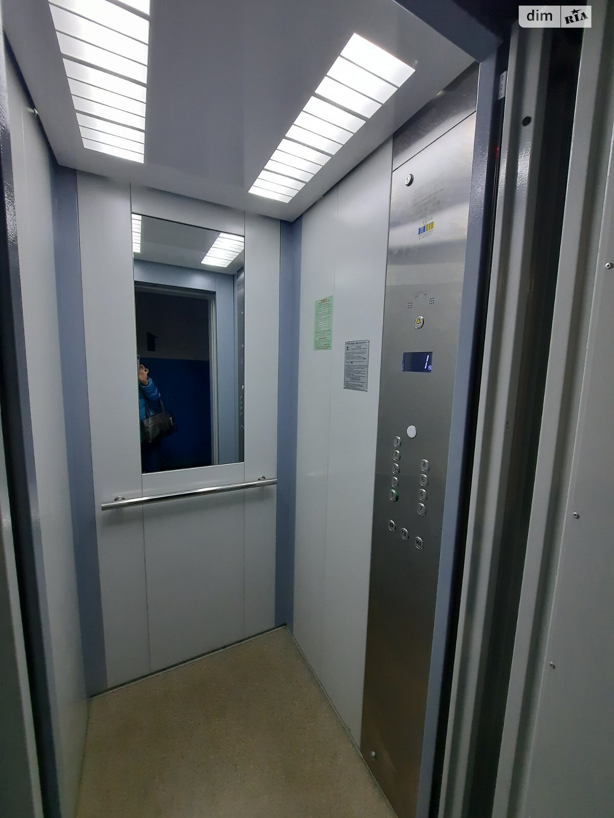 Продажа двухкомнатной квартиры в Одессе, на ул. Транспортная 9, район Сахалинчик фото 1