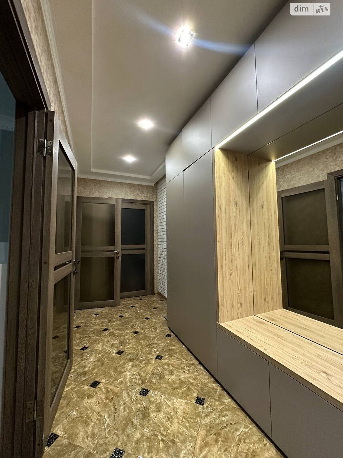 Продажа двухкомнатной квартиры в Одессе, на пер. Испанский 2А, район Сахарный Поселок фото 1 Продажа двухкомнатной квартиры в Одессе, на пер. Испанский 2А, район Сахарный Поселок фото 1