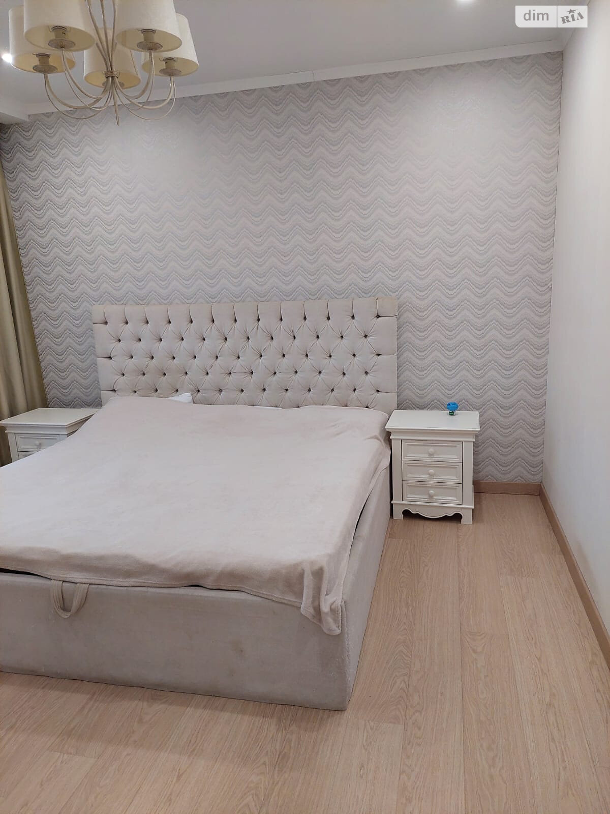 Продаж трикімнатної квартири в Одесі, на пров. Іспанський 2, район Цукрове Селище фото 1 Продаж трикімнатної квартири в Одесі, на пров. Іспанський 2, район Цукрове Селище фото 1