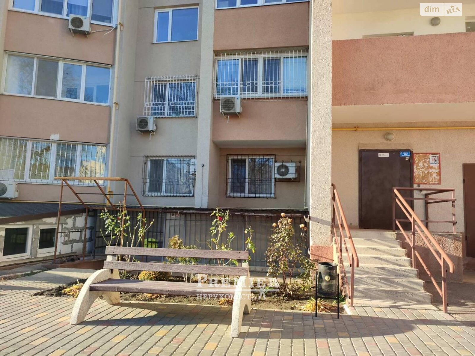 Продажа двухкомнатной квартиры в Одессе, на пер. Испанский, район Сахарный Поселок фото 1 Продажа двухкомнатной квартиры в Одессе, на пер. Испанский, район Сахарный Поселок фото 1