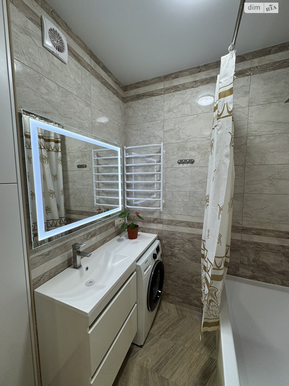 Продажа двухкомнатной квартиры в Одессе, на ул. Михаила Грушевского 39/3 корпус 3, район Сахарный Поселок фото 1 Продажа двухкомнатной квартиры в Одессе, на ул. Михаила Грушевского 39/3 корпус 3, район Сахарный Поселок фото 1