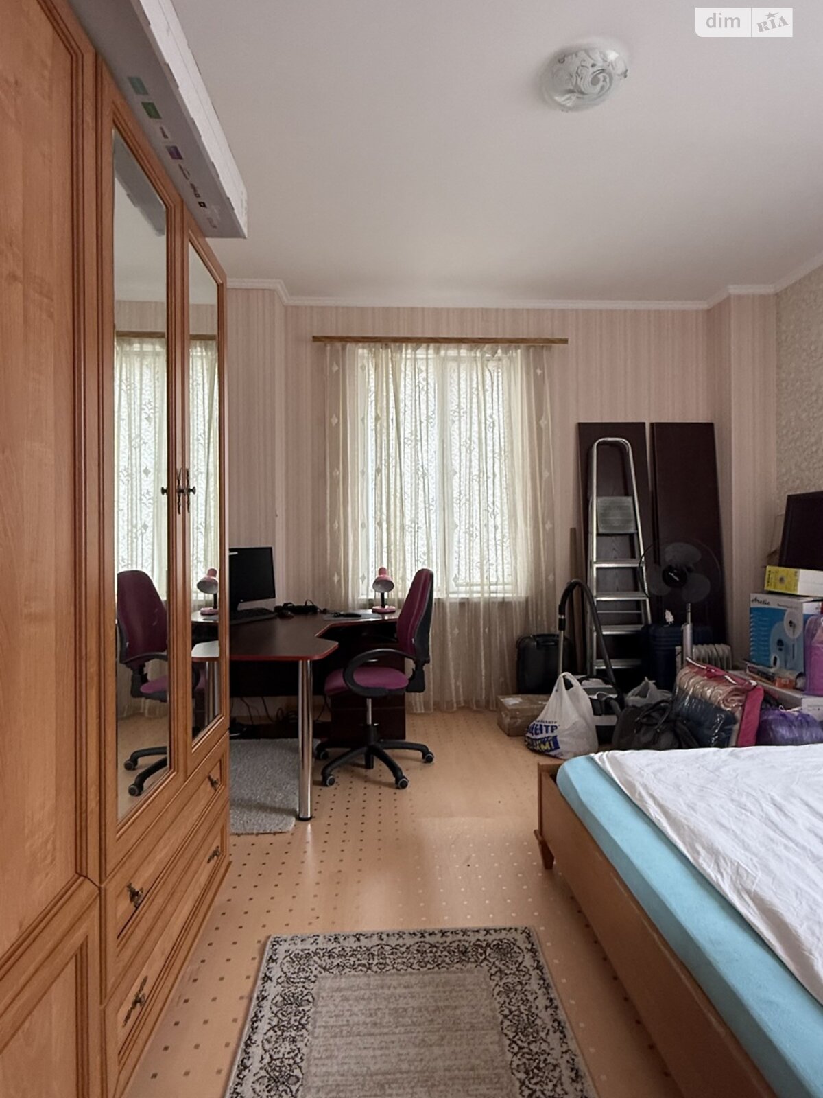 Продажа трехкомнатной квартиры в Одессе, на ул. Михаила Грушевского, район Сахарный Поселок фото 1 Продажа трехкомнатной квартиры в Одессе, на ул. Михаила Грушевского, район Сахарный Поселок фото 1