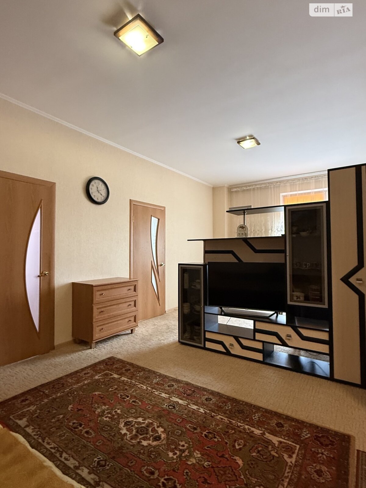 Продажа трехкомнатной квартиры в Одессе, на ул. Михаила Грушевского, район Сахарный Поселок фото 1 Продажа трехкомнатной квартиры в Одессе, на ул. Михаила Грушевского, район Сахарный Поселок фото 1