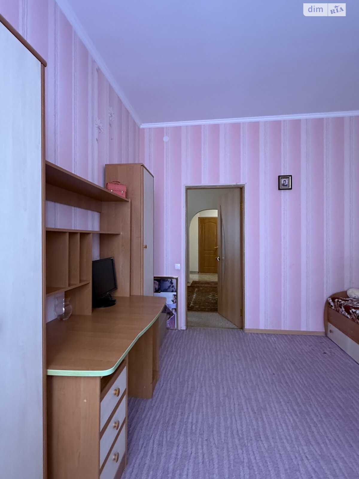 Продажа трехкомнатной квартиры в Одессе, на ул. Михаила Грушевского, район Сахарный Поселок фото 1 Продажа трехкомнатной квартиры в Одессе, на ул. Михаила Грушевского, район Сахарный Поселок фото 1