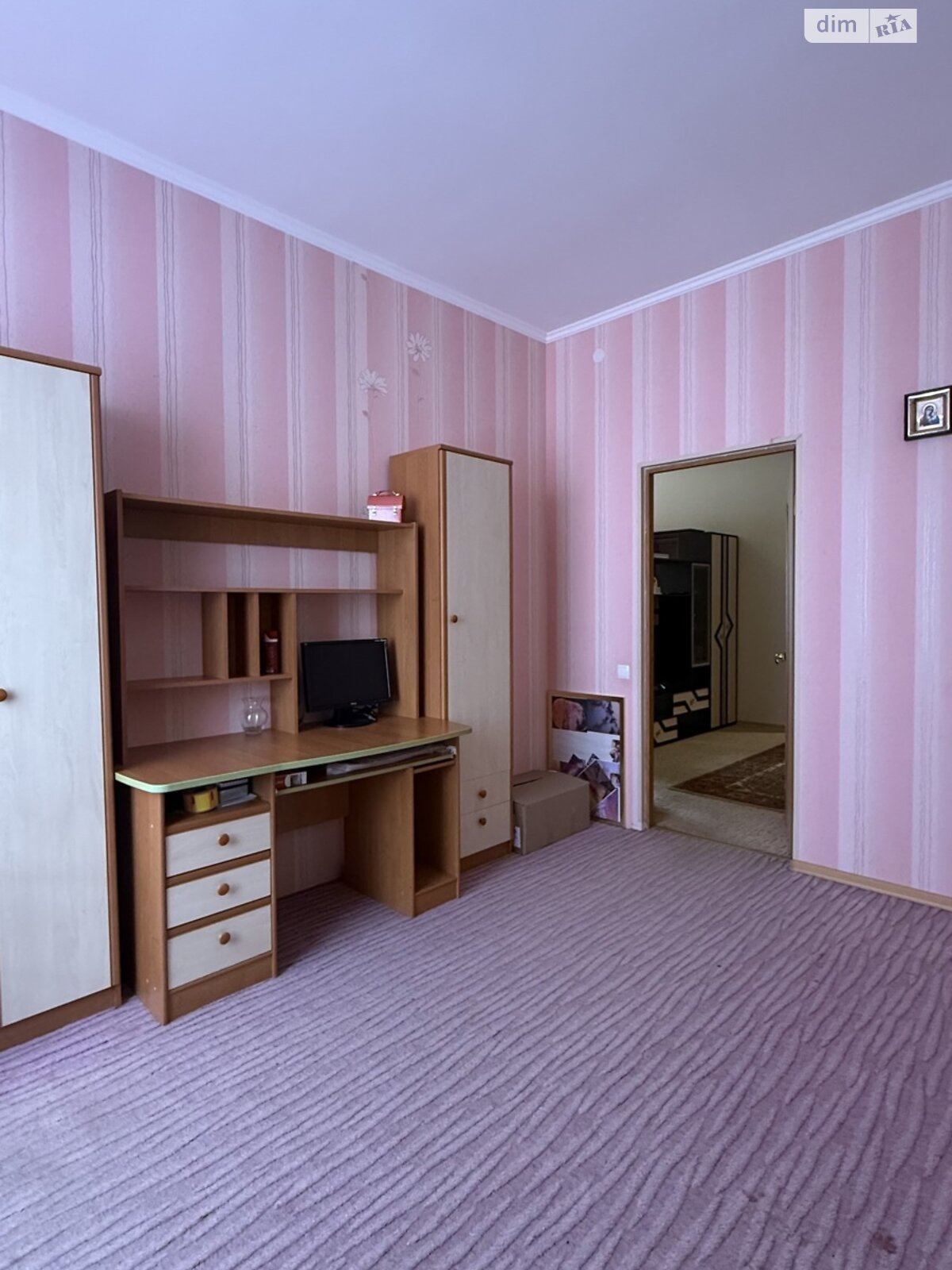 Продажа трехкомнатной квартиры в Одессе, на ул. Михаила Грушевского, район Сахарный Поселок фото 1 Продажа трехкомнатной квартиры в Одессе, на ул. Михаила Грушевского, район Сахарный Поселок фото 1