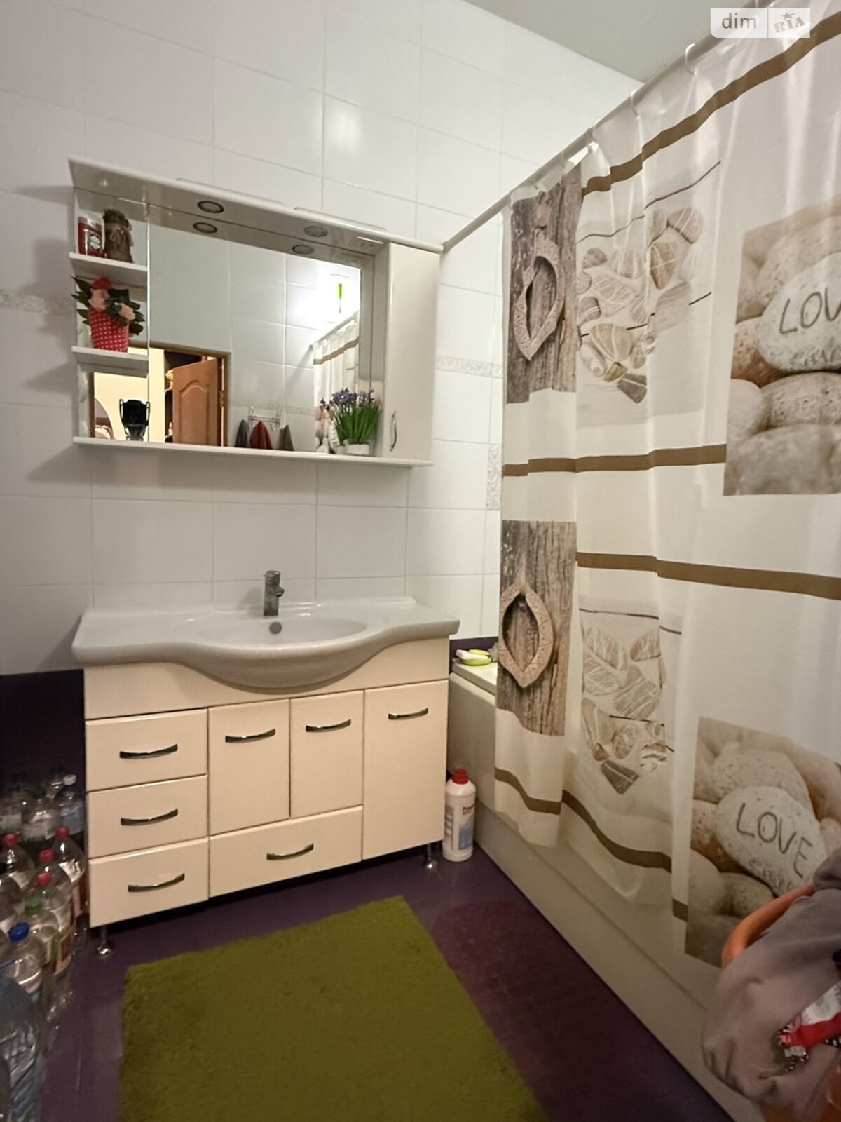 Продажа трехкомнатной квартиры в Одессе, на ул. Михаила Грушевского, район Сахарный Поселок фото 1 Продажа трехкомнатной квартиры в Одессе, на ул. Михаила Грушевского, район Сахарный Поселок фото 1