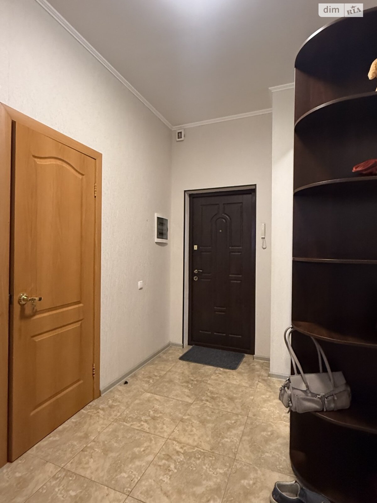 Продажа трехкомнатной квартиры в Одессе, на ул. Михаила Грушевского, район Сахарный Поселок фото 1 Продажа трехкомнатной квартиры в Одессе, на ул. Михаила Грушевского, район Сахарный Поселок фото 1